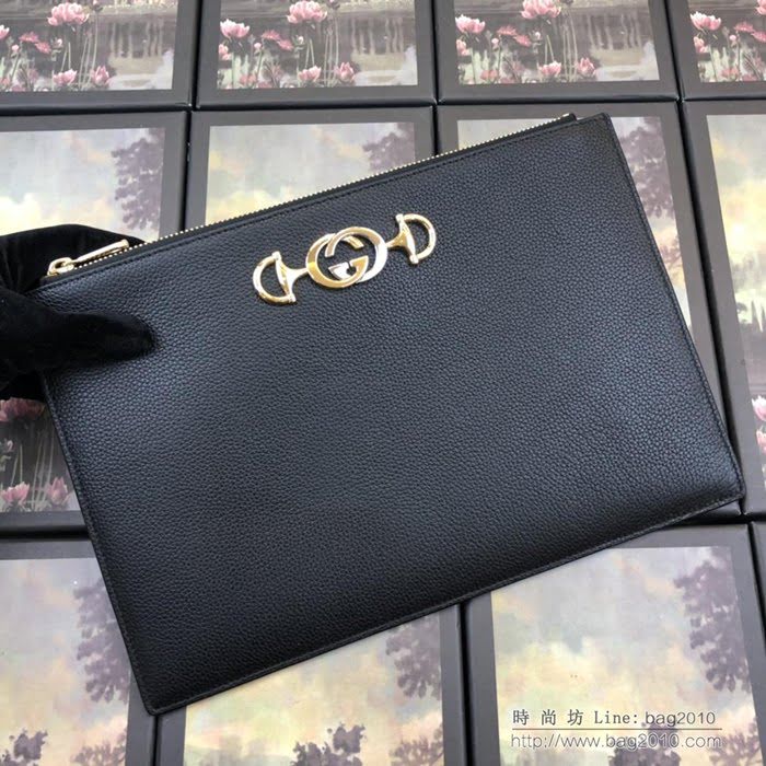 GUCCI古馳 2019新款 Zumi系列 粒面皮革 互扣式G馬銜扣 拉鏈 女款手拿包 570728 黑色  ydgq3274